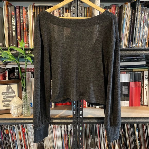 *Sold* Anthropologie Criss Cross Cropped Two Way Sweater - Picture 3 of 15